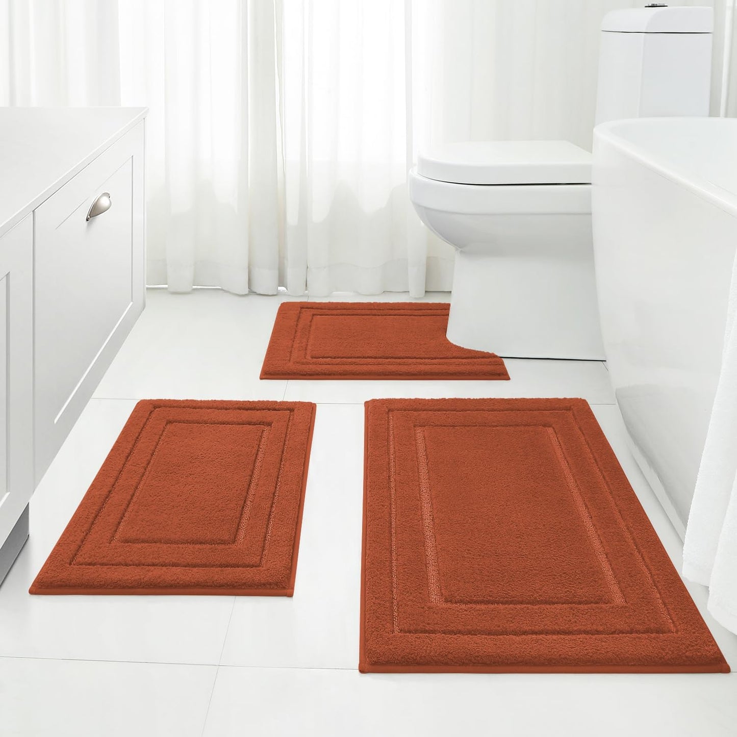 Super Soft and Absorbent Bathroom Rugs Set for Cozy Comfort