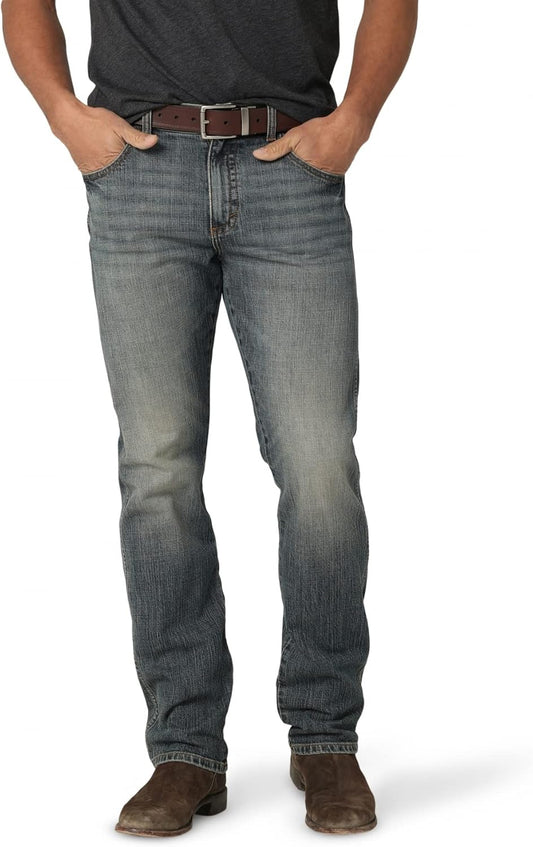 Wrangler Mens Retro Slim Fit Straight Leg Jean for Modern Style