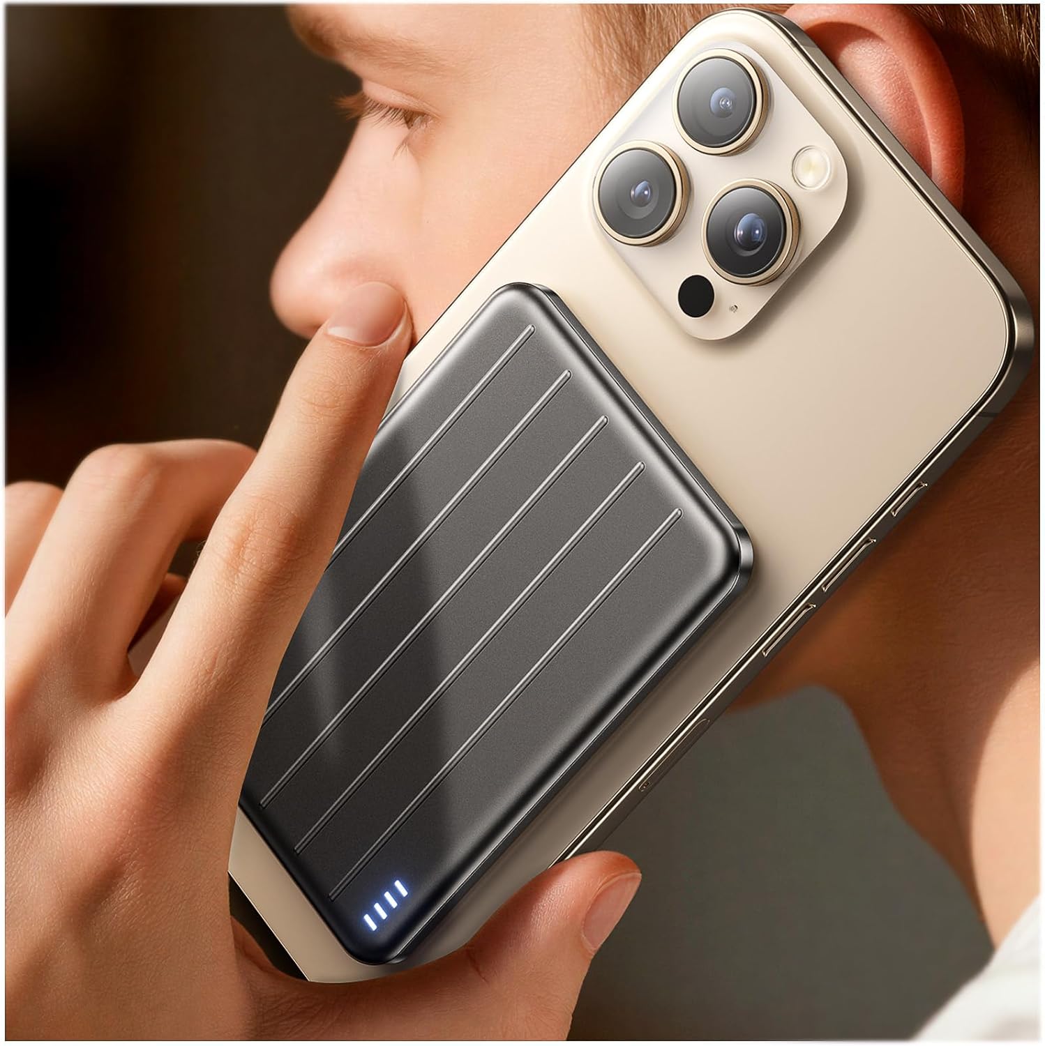 Ultra Slim Magnetic Power Bank for iPhone 17 Series Travel Use