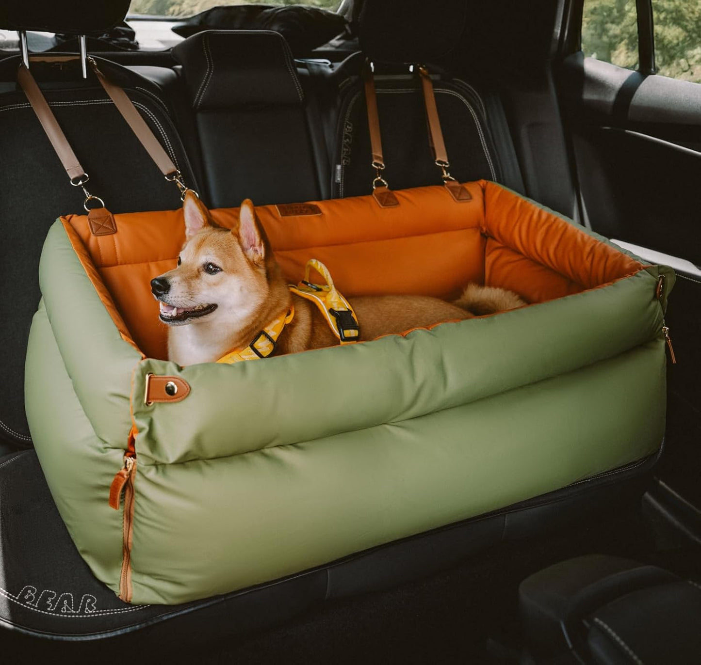 FUNNYFUZZY Dog Car Seat for Small Dogs - Waterproof Bed