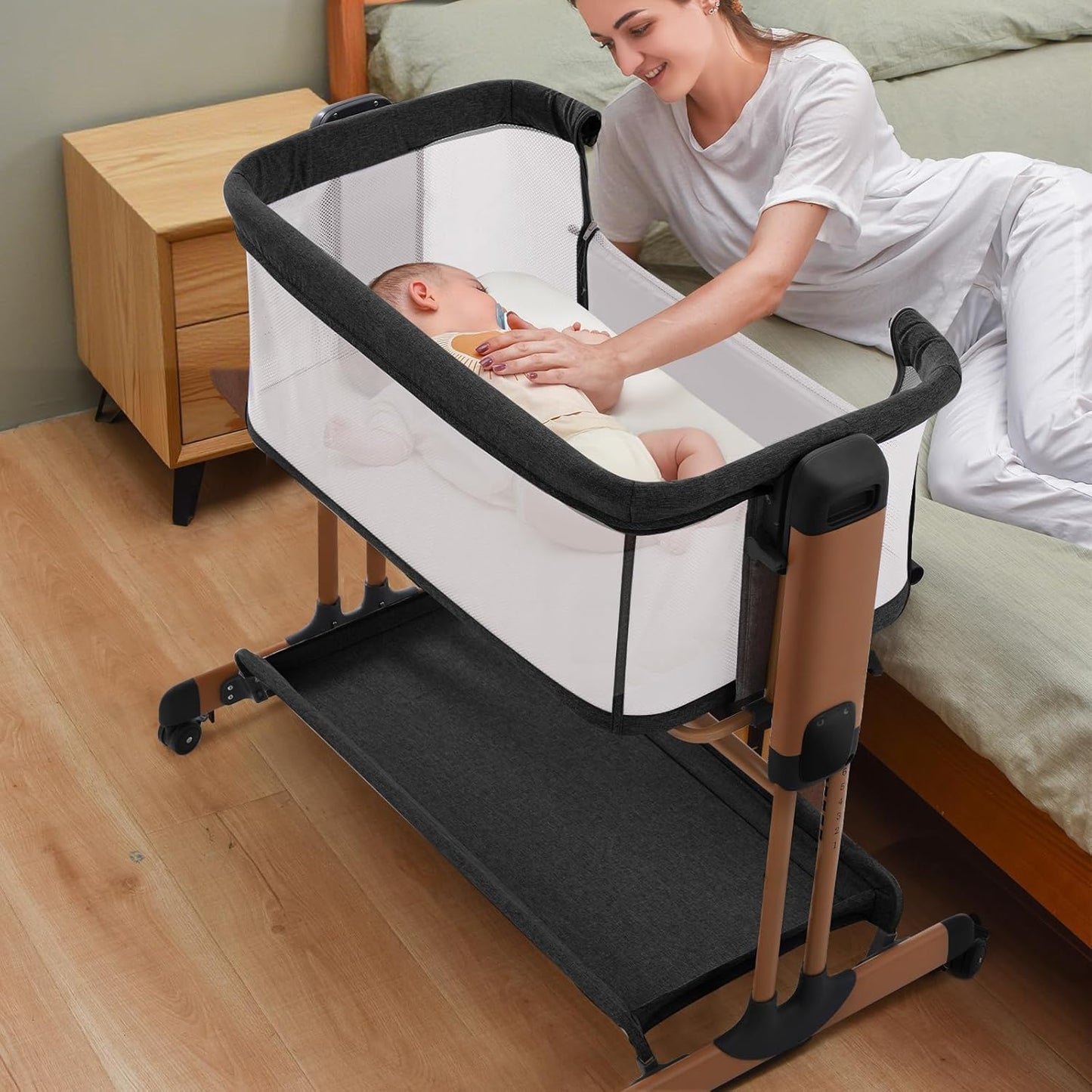 3 in 1 Baby Bassinet with Comfy Mattress and Adjustable Height