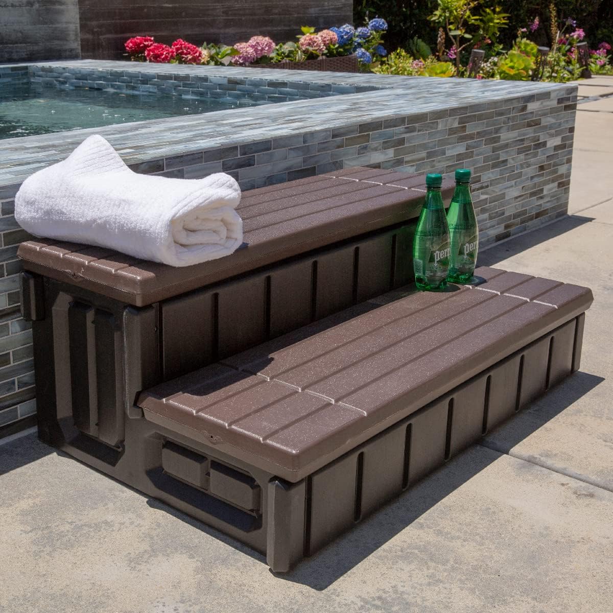 XtremepowerUS Universal Spa Step with Storage for Hot Tubs
