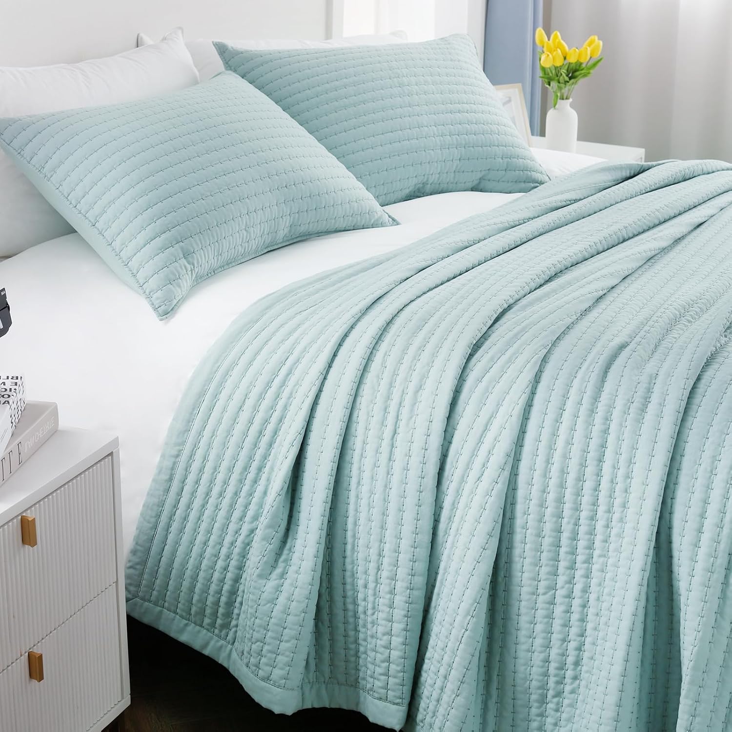 King Quilt Set 104in x 90in Soft Washed Lightweight Bedspread