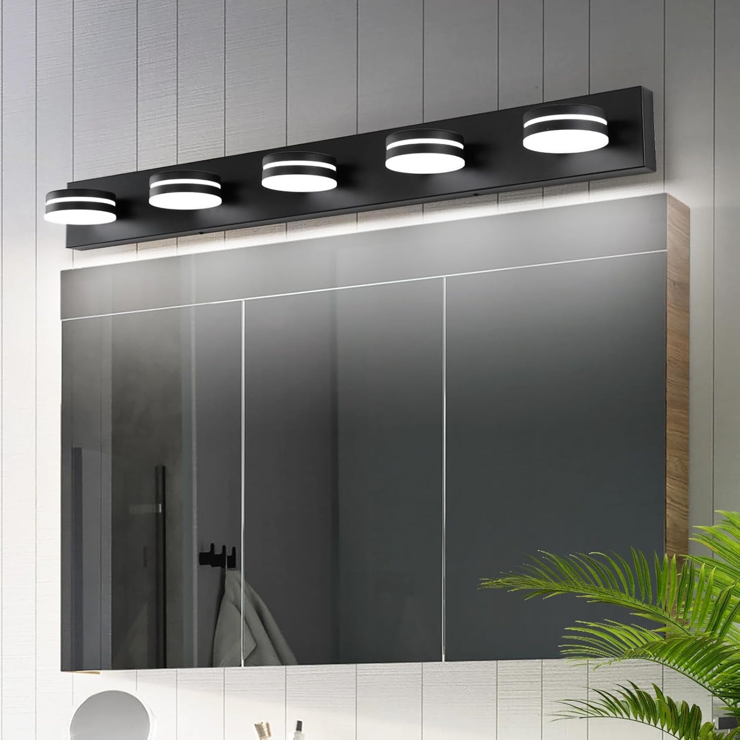 5 Light Bathroom Vanity Light with Dimmable LED Technology