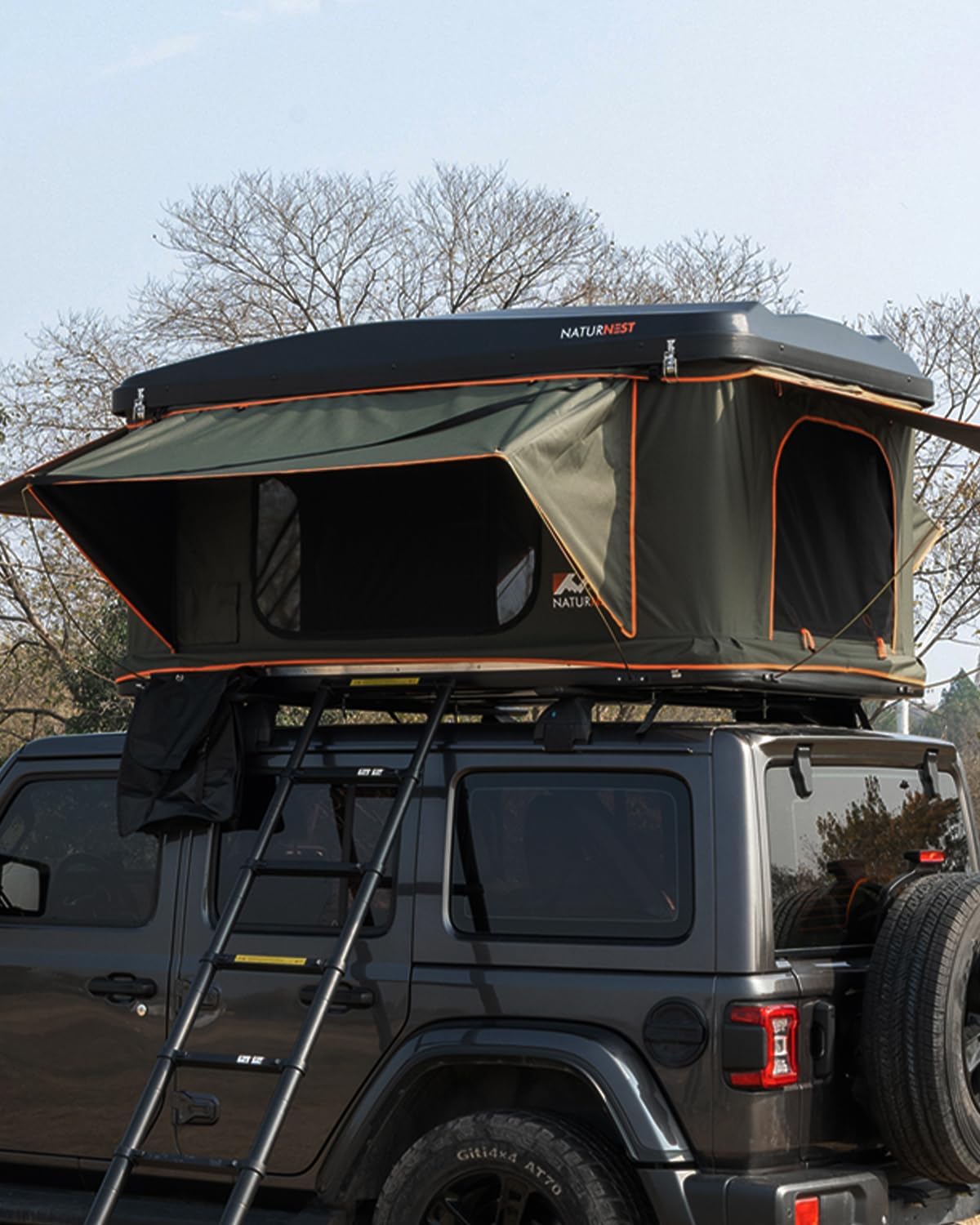 Pop Up Hard Shell Roof Top Tent - Easy Roof Camping!