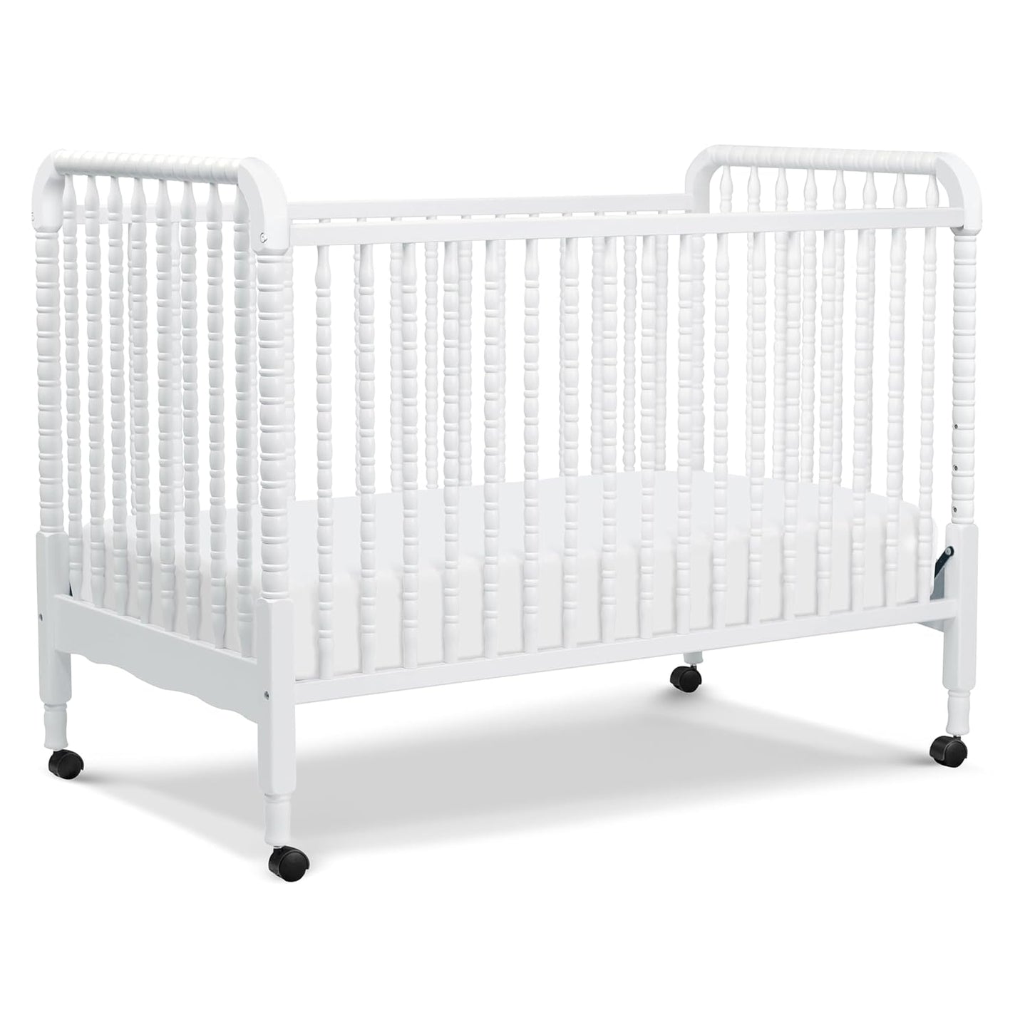 DaVinci Jenny Lind 3-in-1 Convertible Baby Crib for Modern Nurseries