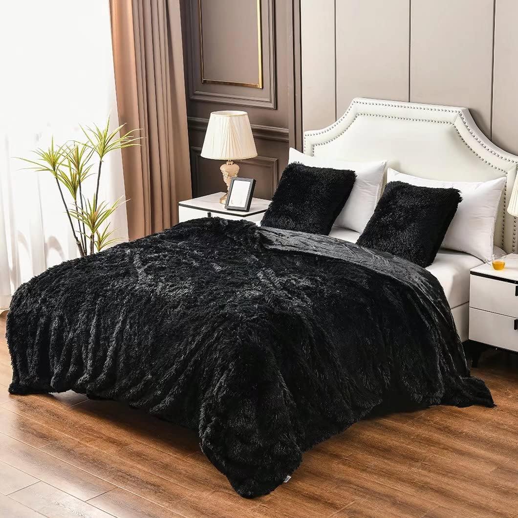 YUSOKI Black Queen Faux Fur Blanket - Soft Plush Warm Throw