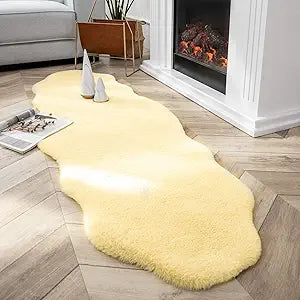 Ultra Soft Faux Rabbit Fur Area Rug for Living Room and Bedroom