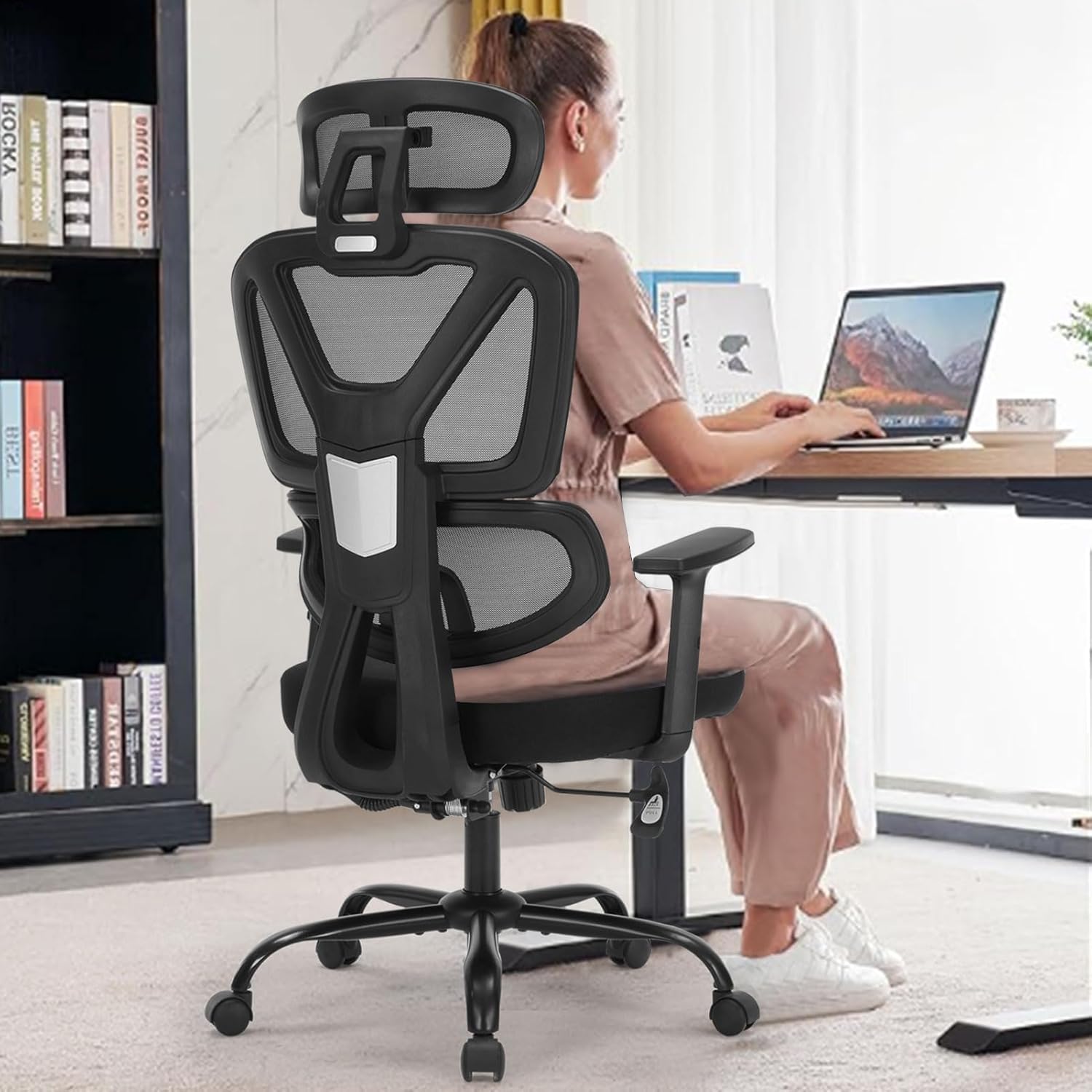 Ergonomic Mesh Home Office Chair - Lumbar Support & Adjustable Height