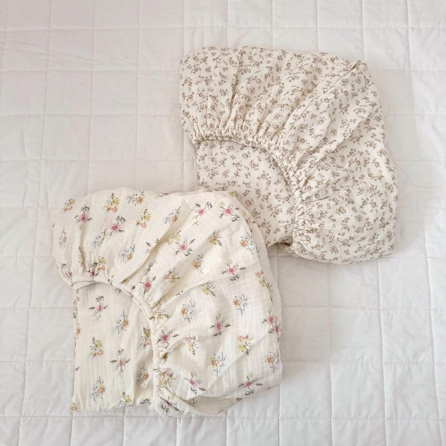 BuLuTu Muslin Floral Print Crib Sheets for Comfortable Sleep
