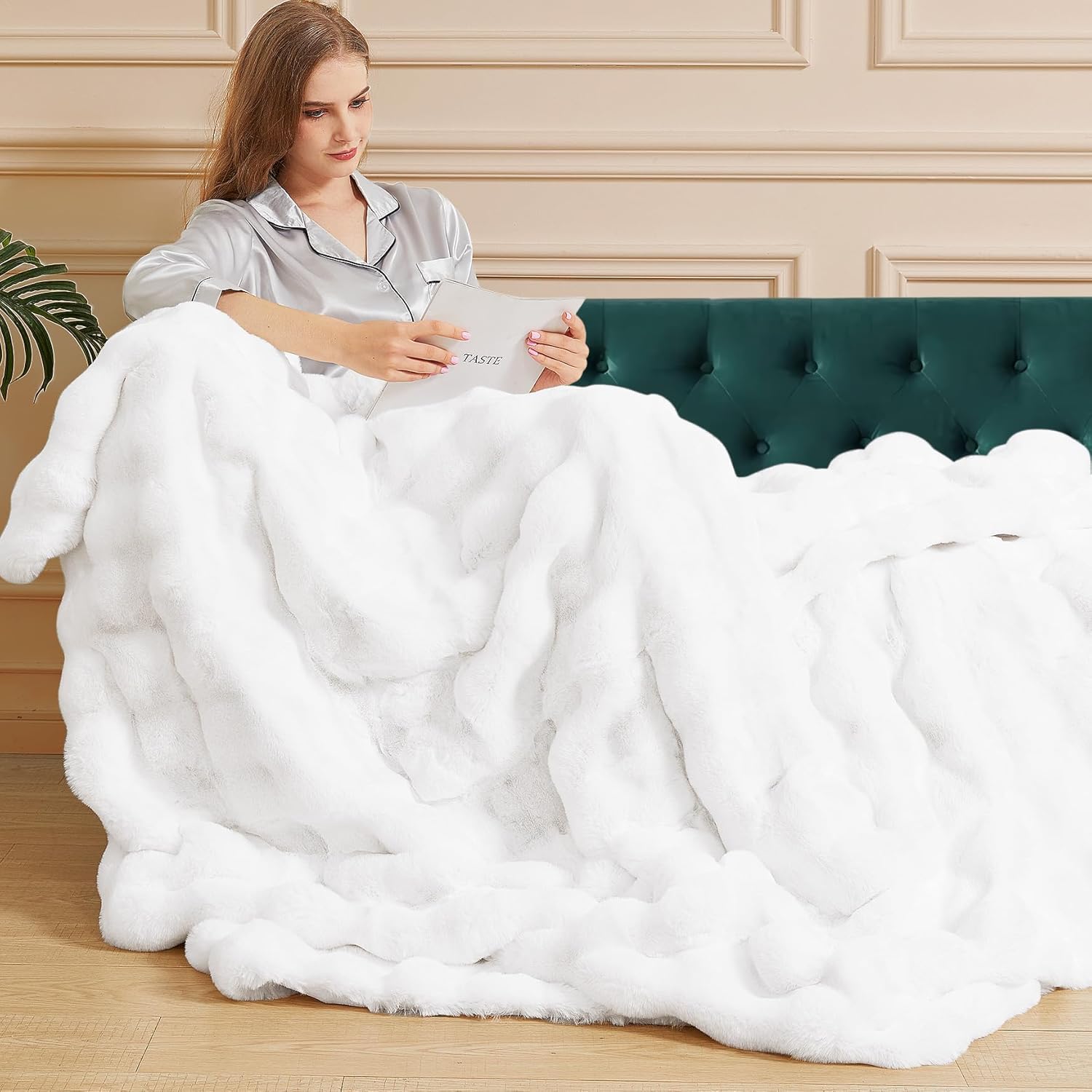 White Soft Twin Fluffy Blanket for Cozy Home Decor Gifts