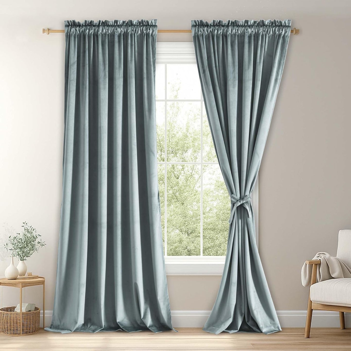 Luxury Noise Reducing Velvet Curtains for Elegant Living Spaces