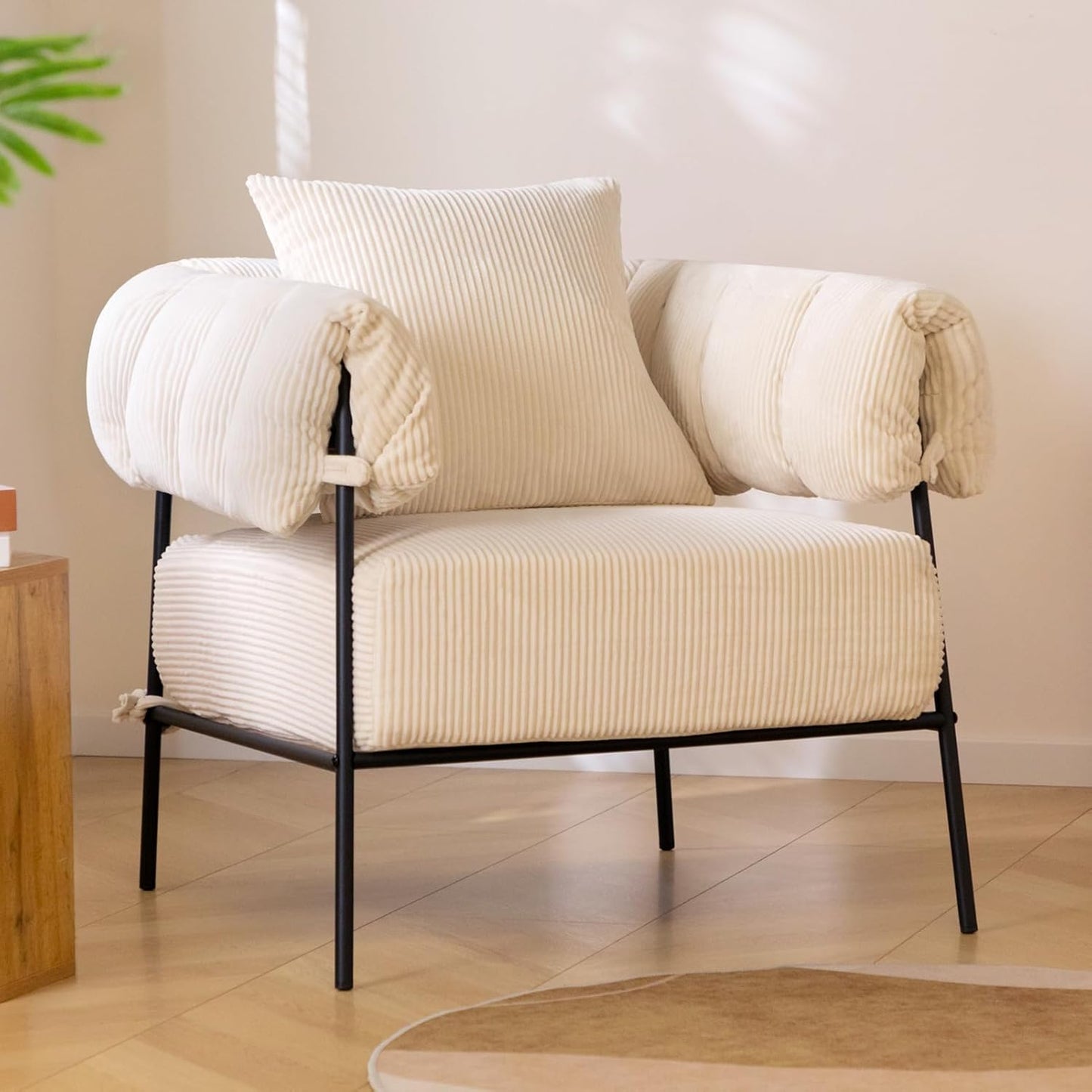 HollyHOME Cozy Velvet Reading Chair