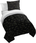 Hello Kitty Stars Full Comforter Set - Fun Black & Gold Bedding