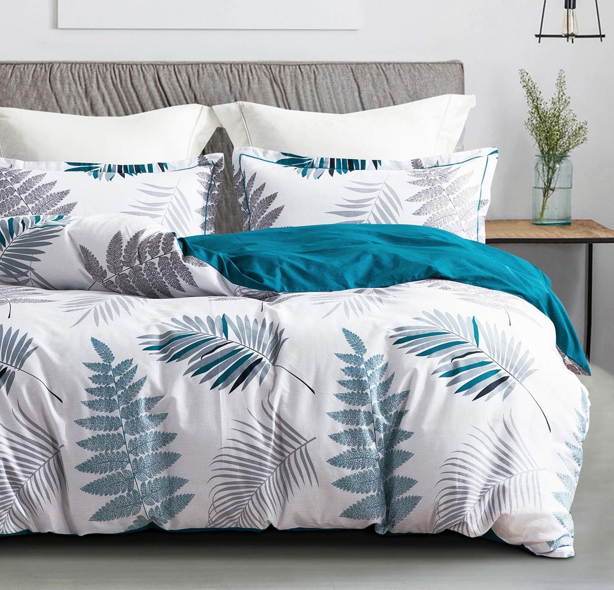 SLEEPBELLA Twin Size Comforter Set with Blue Floral Design