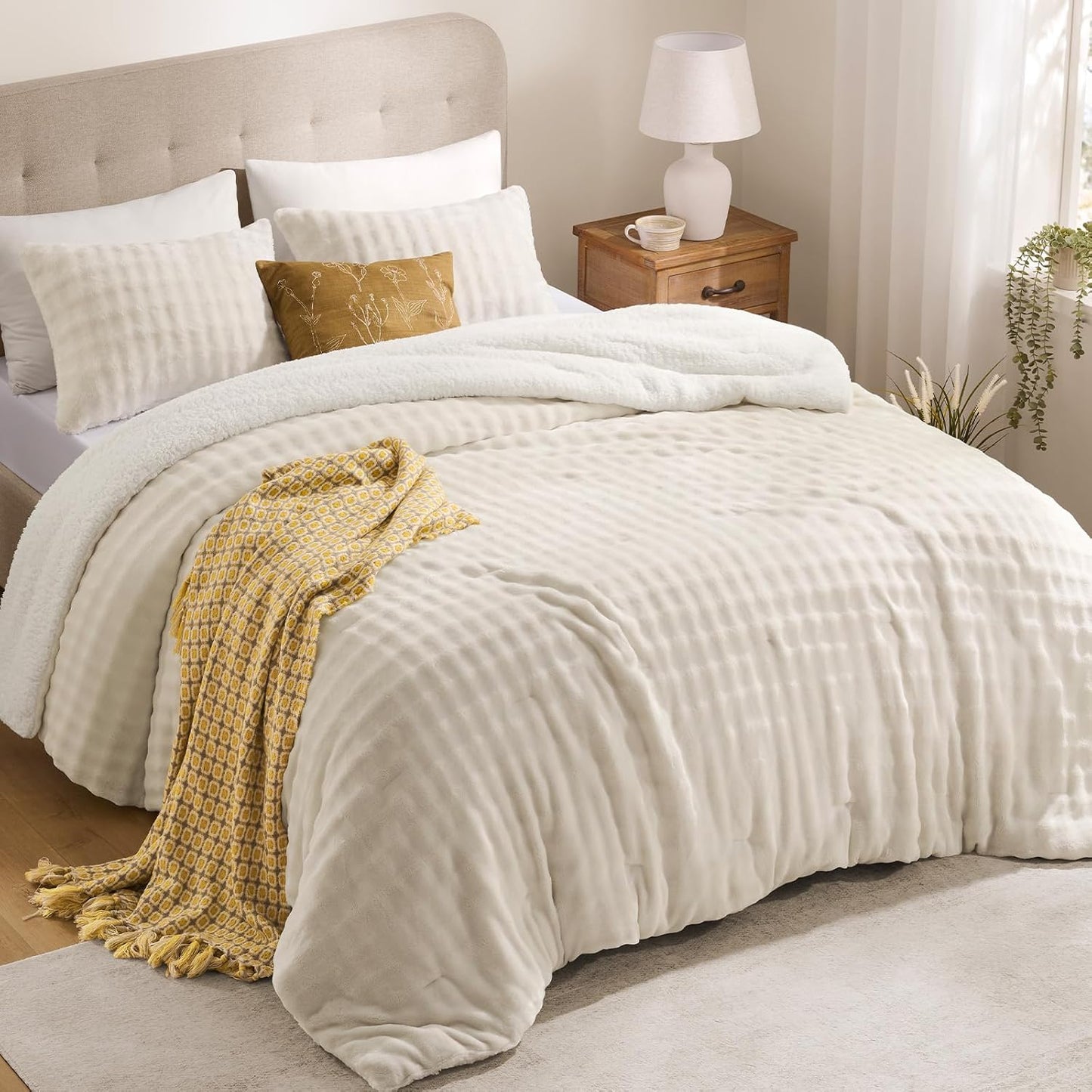 Downluxe Micromink Sherpa King Comforter Set - Fluffy Bedding