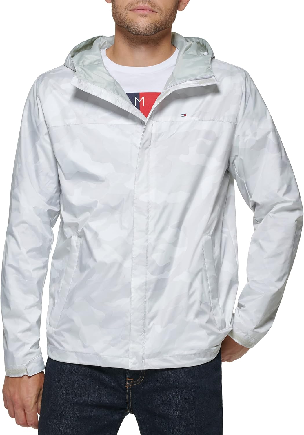 Tommy Hilfiger Men's Lightweight Waterproof Hooded Jacket Review