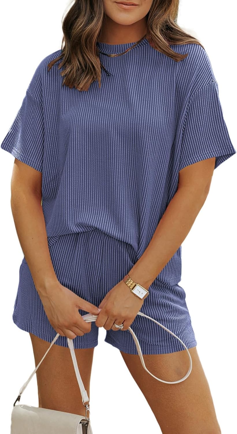 Stylish Women's 2 Piece Outfits Summer Tracksuit for Comfort