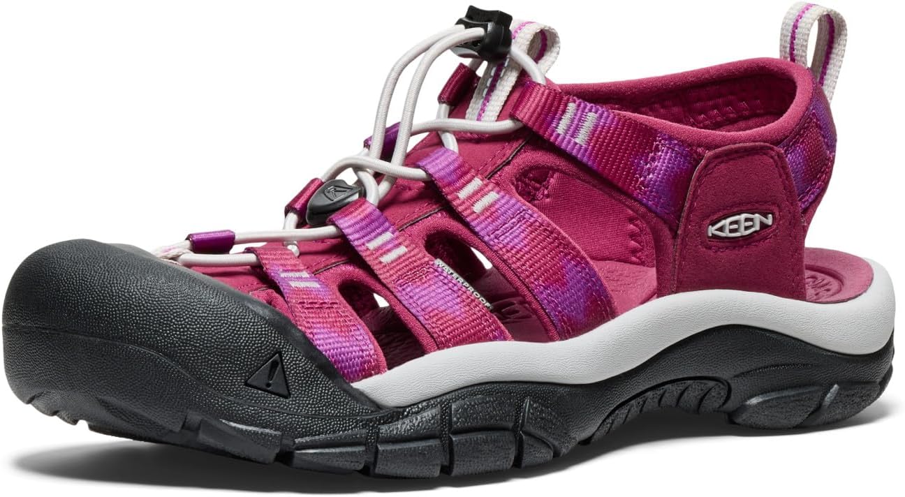 KEEN Women's Newport H2 Closed Toe Water Sandal for Summer Fun