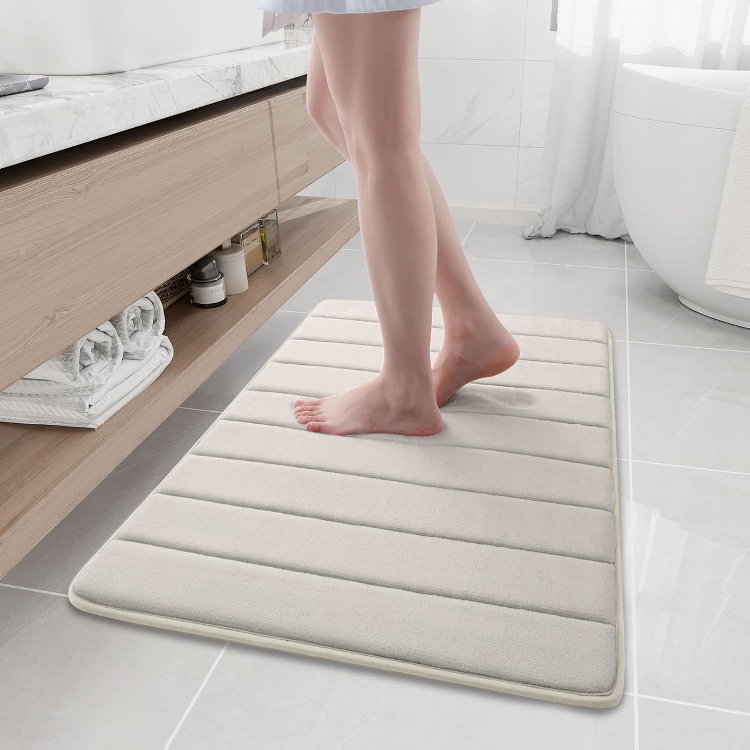 Buganda Memory Foam Bath Mat - Ultra Soft Non-Slip Rug for Bathroom