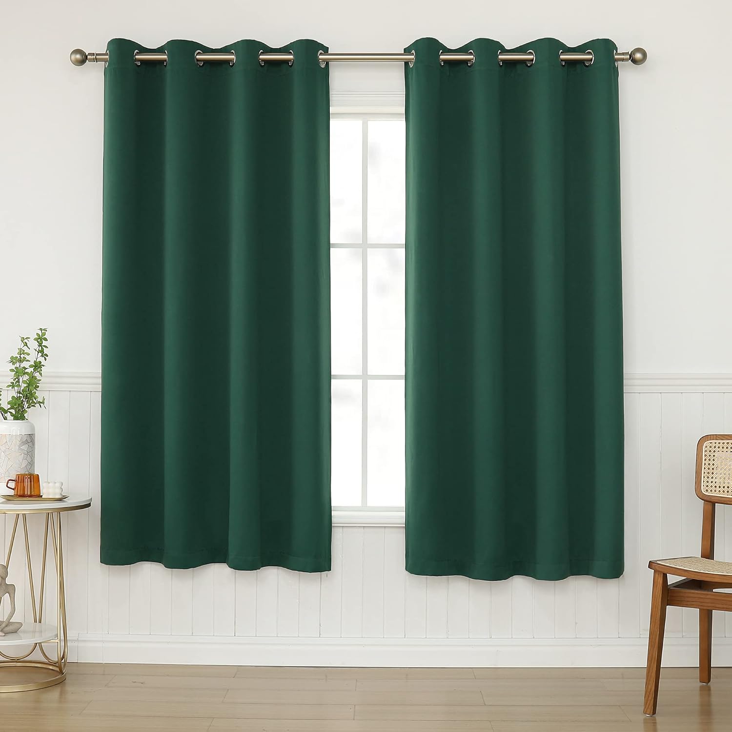 Emerald Green Blackout Curtains - Thermal Insulated, Light Blocking