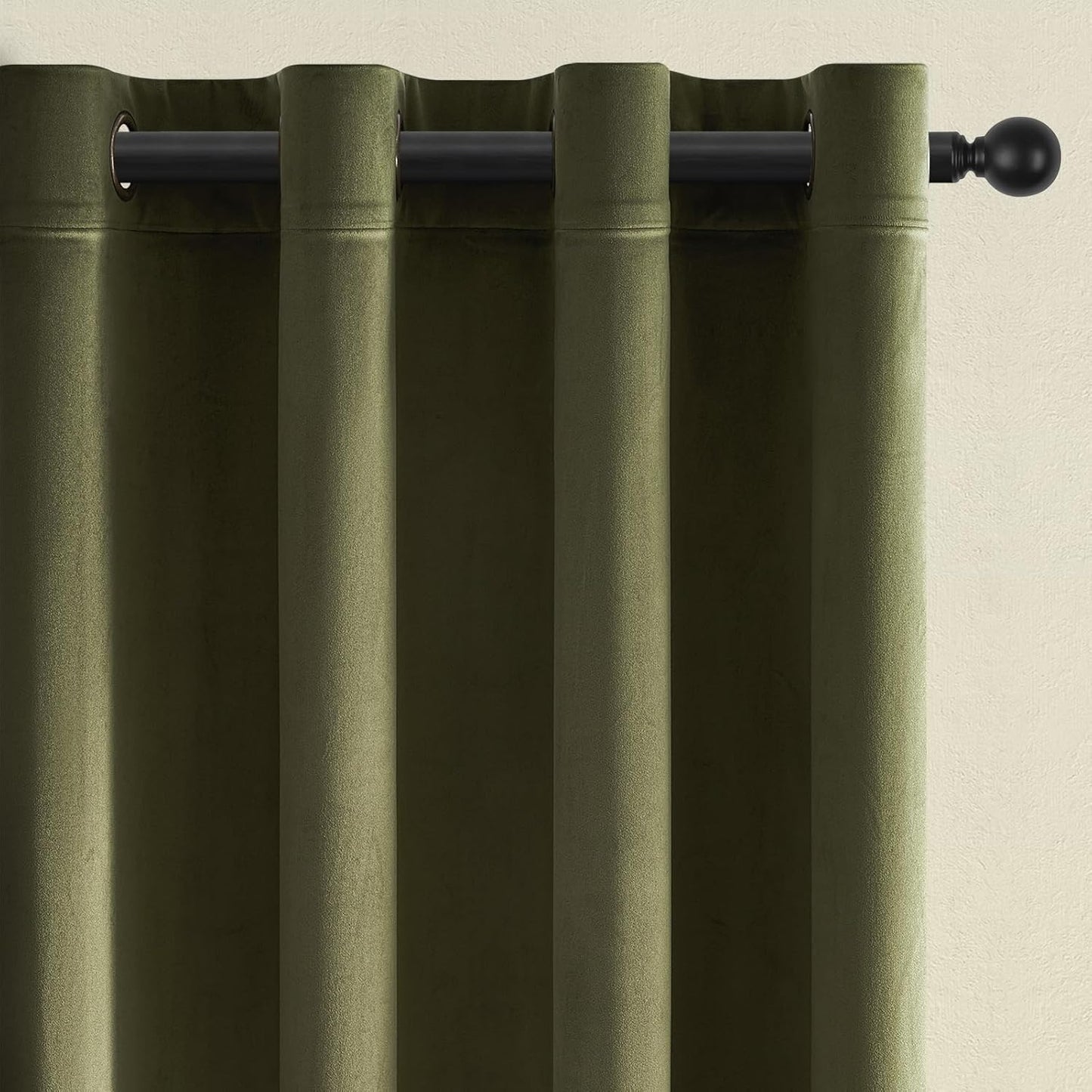Moody Green Velvet Blackout Curtains - Soundproof & Elegant