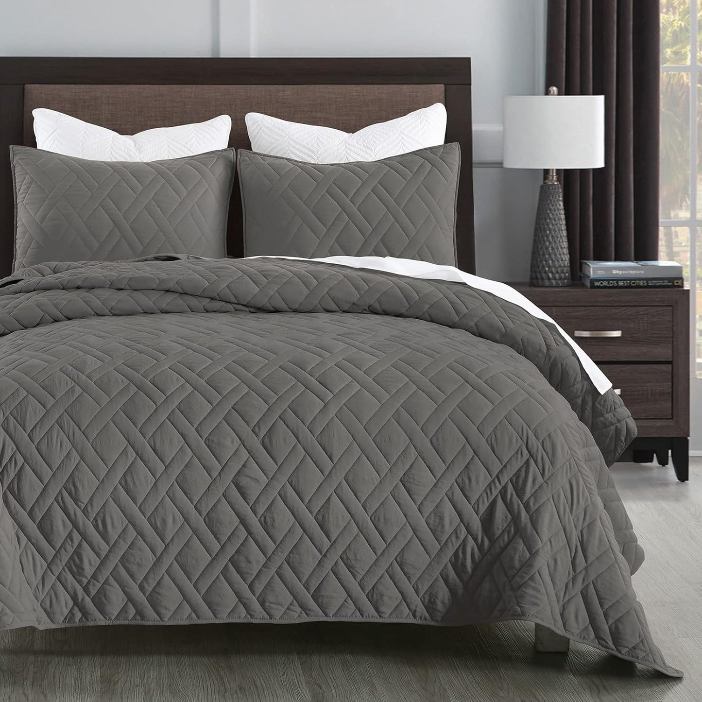 Classic Geometric Diamond Stitched Quilt Set for Queen Size Beds