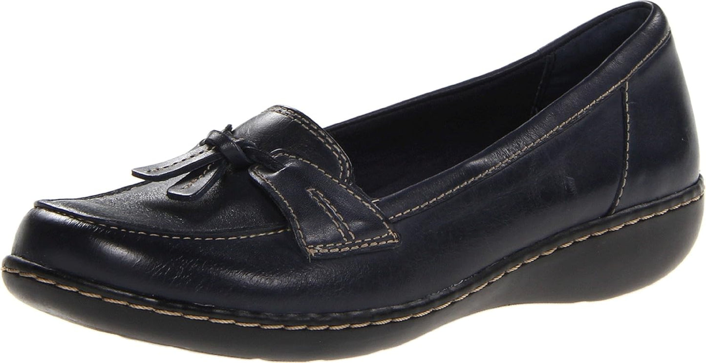 Clarks Ashland Bubble Loafer Women's Slip On for Comfort and Style