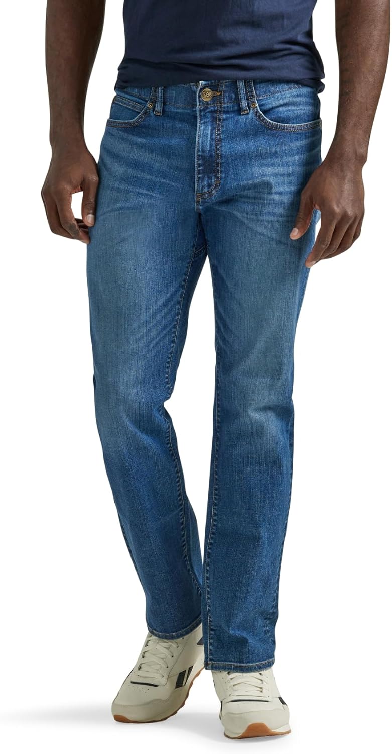 Lee Men's Extreme Motion Athletic Taper Jean for Comfort and Style