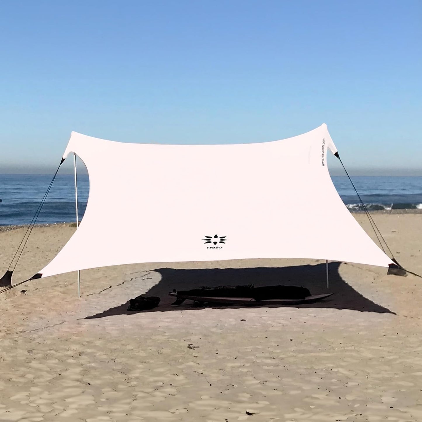 Neso Gigante Portable Beach Tent for Family Fun and Safety