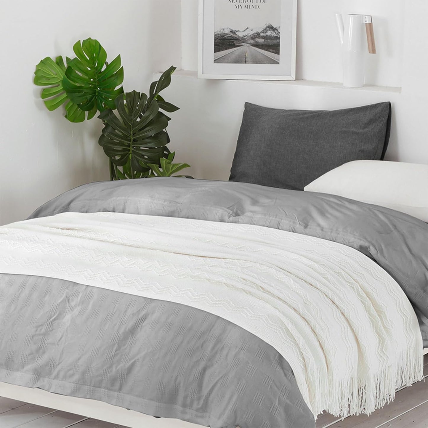BOURINA Off White Throw Blanket for Cozy Home Decor