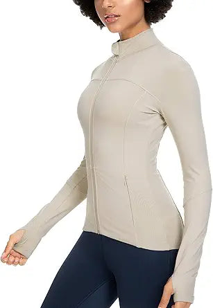 QUEENIEKE Womens Running Jackets for Active Lifestyle and Comfort