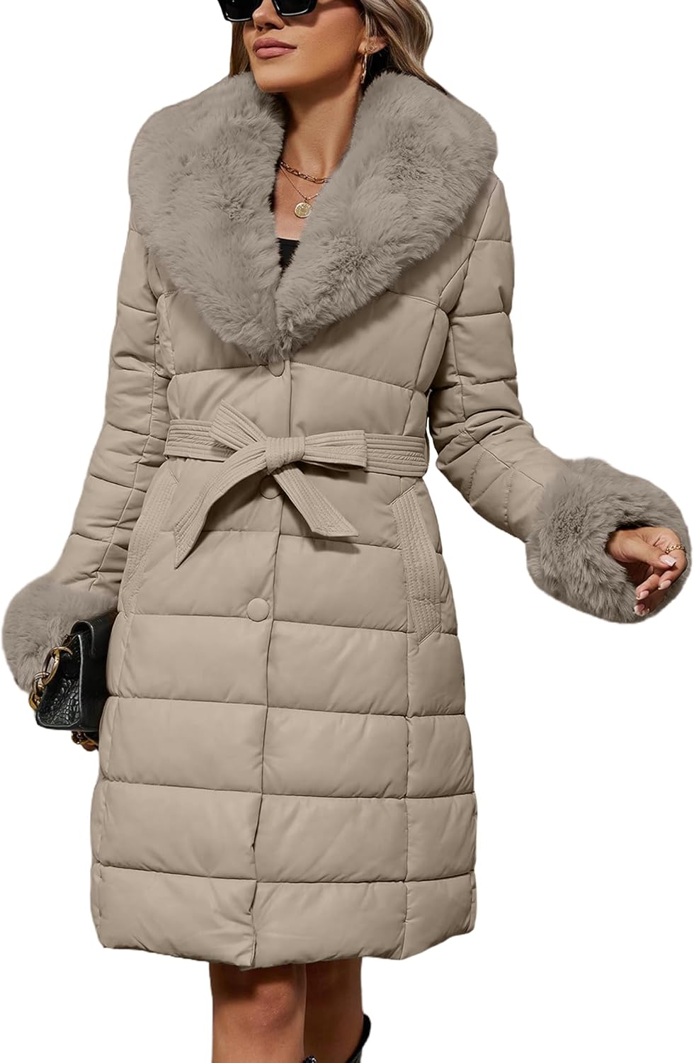 Stylish Women's Winter Puffer Jacket with Removable Fur Collar