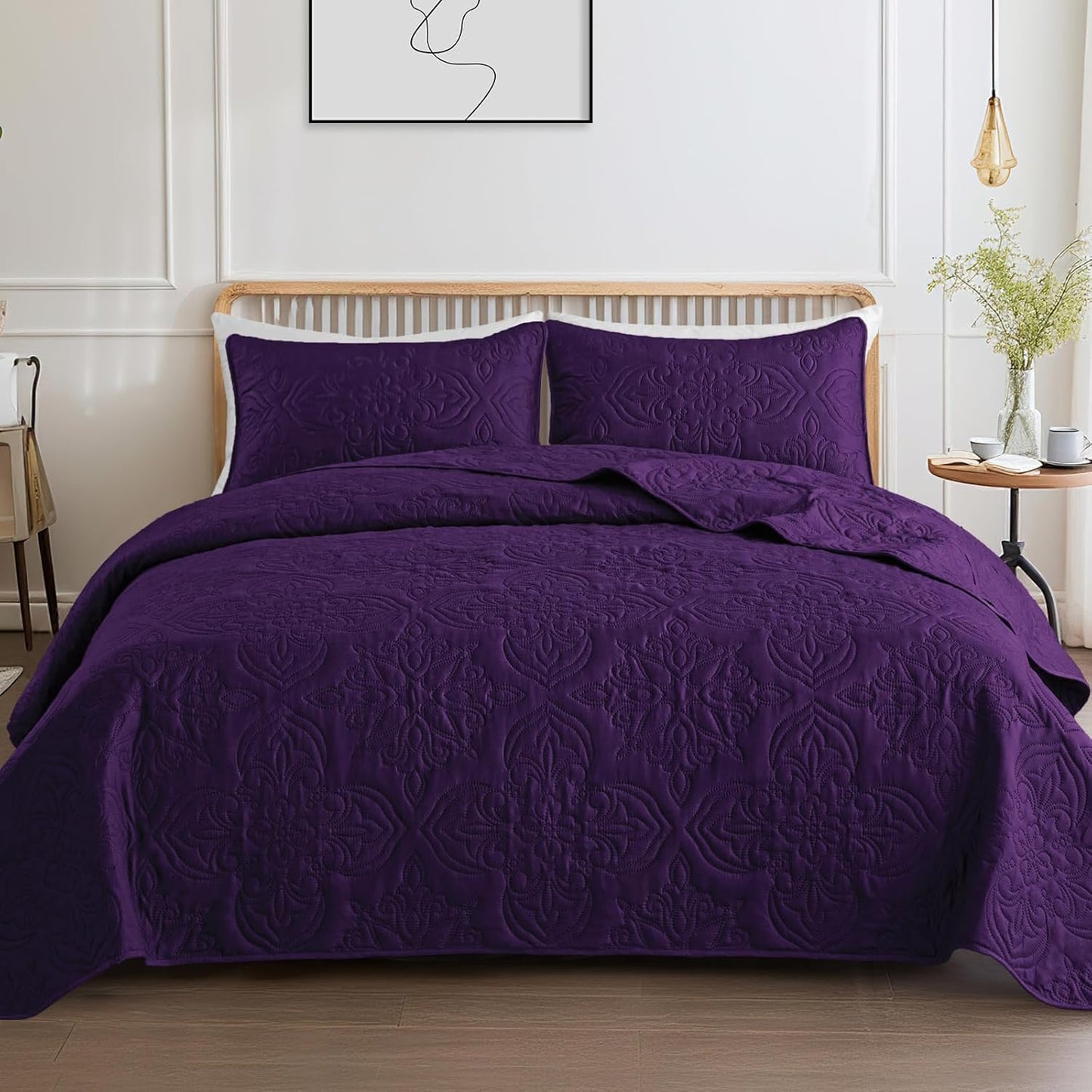 Whale Flotilla Soft Queen Quilt Set for All Seasons, Vintage Style