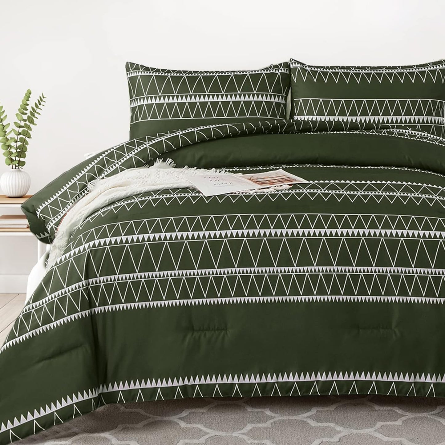 Olive Green Comforter Set Queen - Reversible Boho Triangle Design