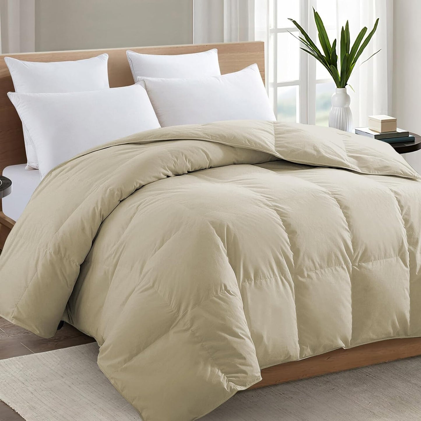 TEXARTIST Premium 2100 Series King Comforter for All Seasons