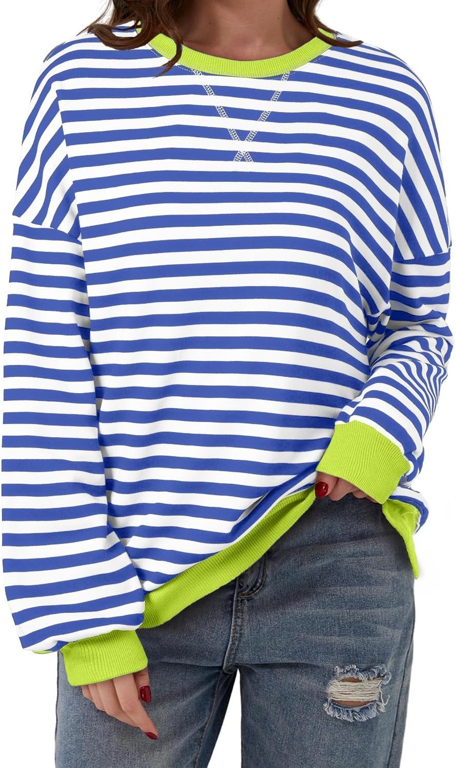 AlvaQ Oversized Sweatshirt: Cozy Colorblock Chic