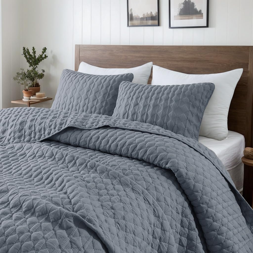 WDCOZY Blue Oversized California King Quilt Set for All Seasons