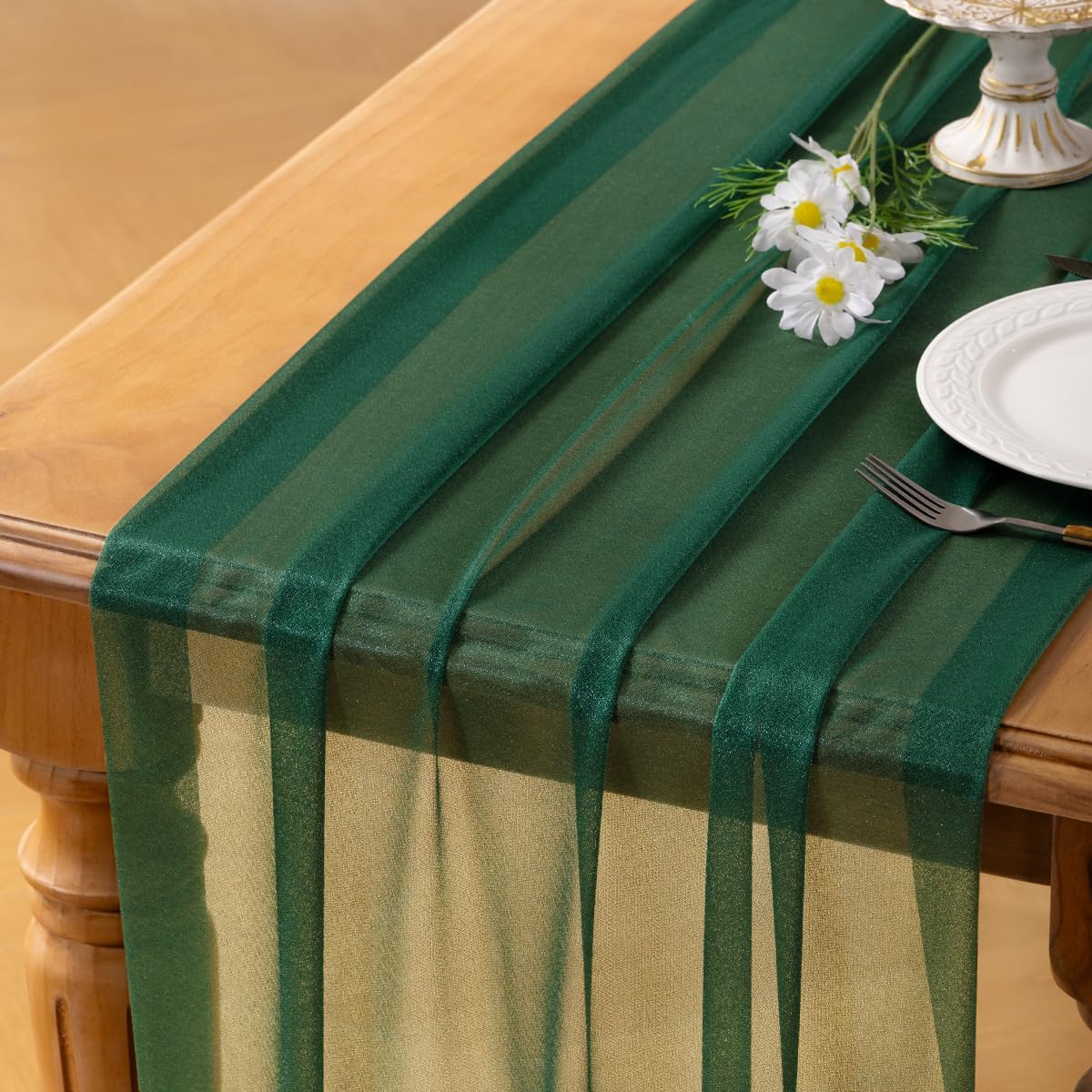 Emerald Green Gauze Table Runner for Weddings and Events