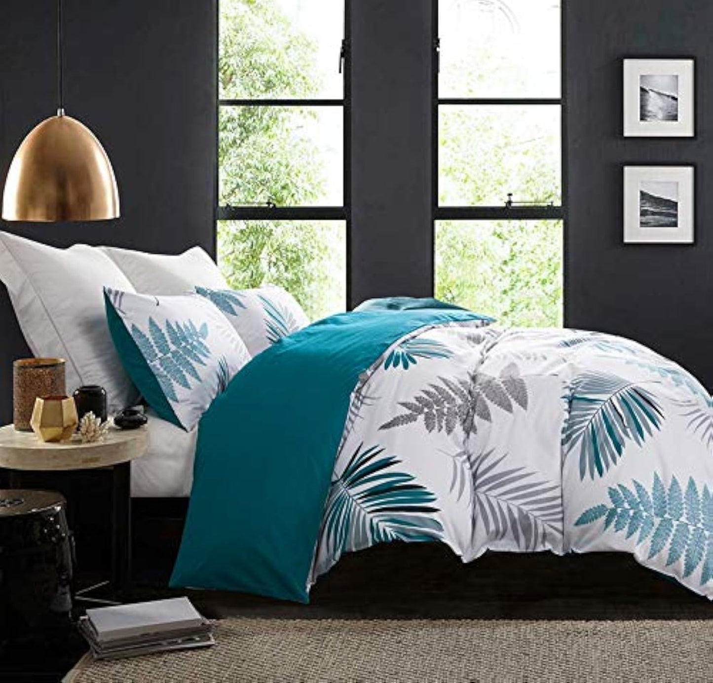 Duvet Cover Set with Reversible Design for King Size Bedding