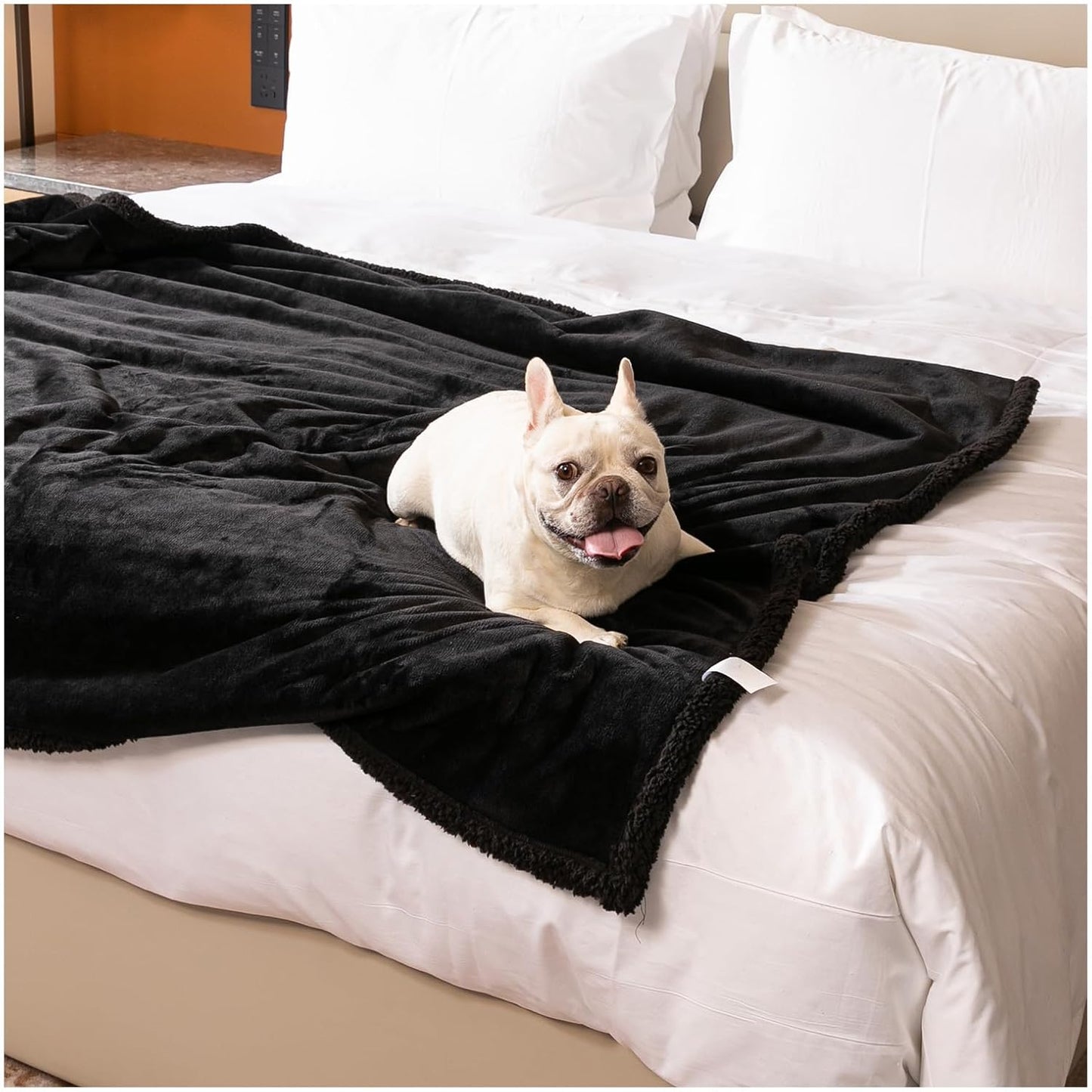 Black Waterproof Blanket for Pets - Soft and Reversible Design