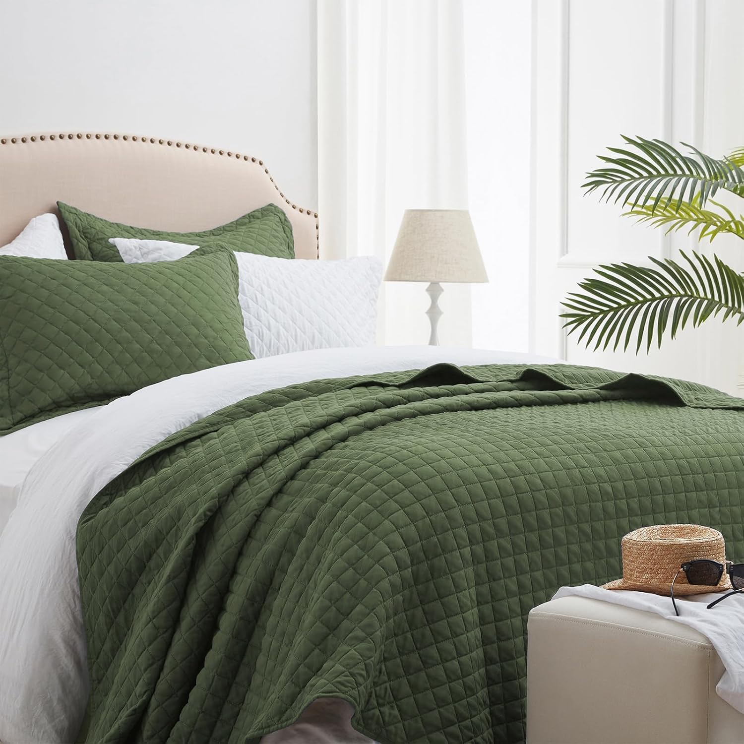 Olive Green Quilts Queen Size Set for All Seasons Comfort