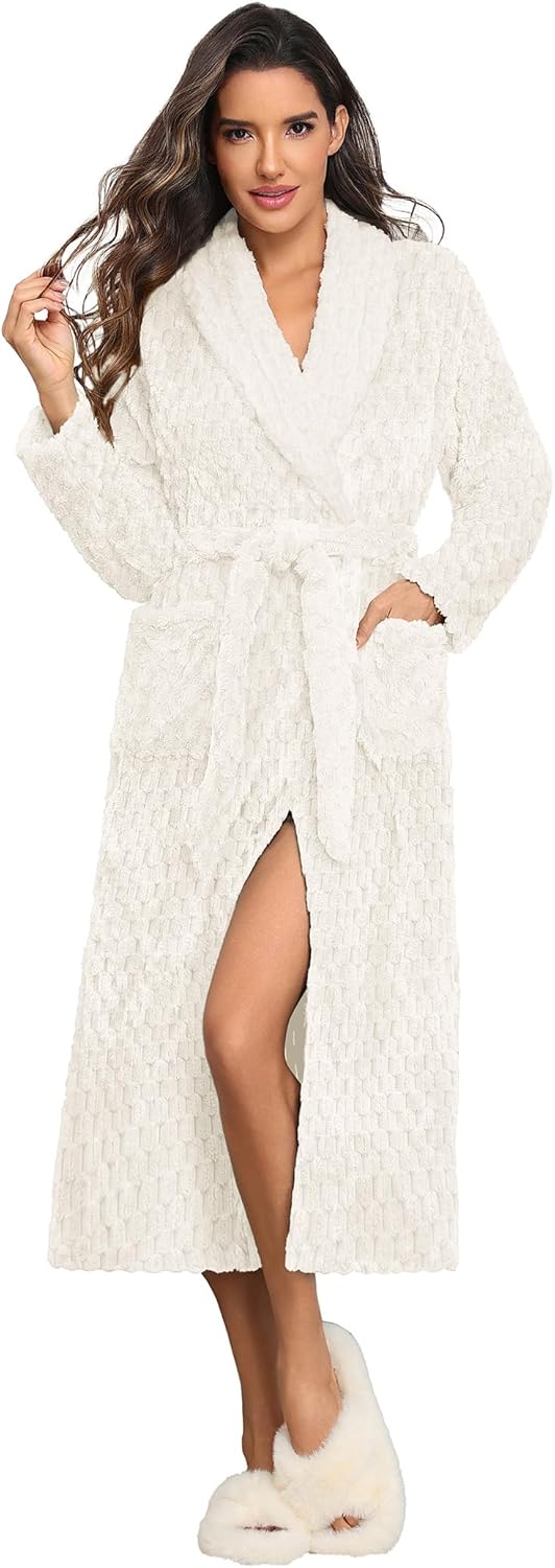 Ekouaer Women's Long Plush Soft Bathrobe with Pockets and Shawl