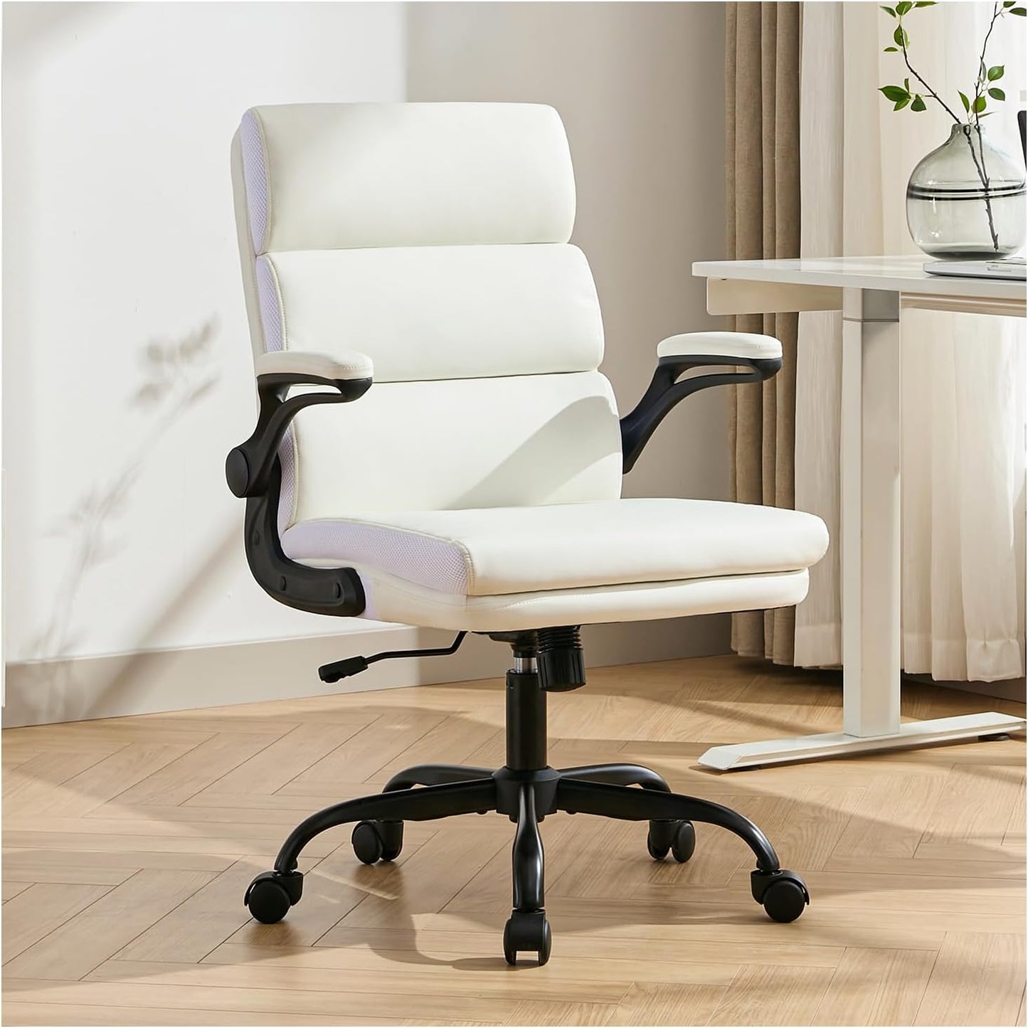 Ergonomic Office Chair with Adjustable Features for Comfort