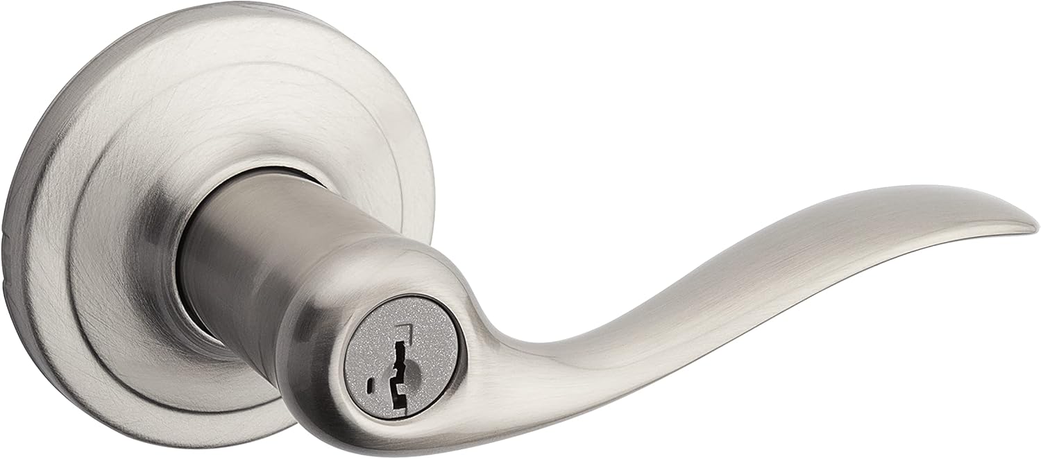 Kwikset Tustin Entry Door Handle with Keyed Security Features