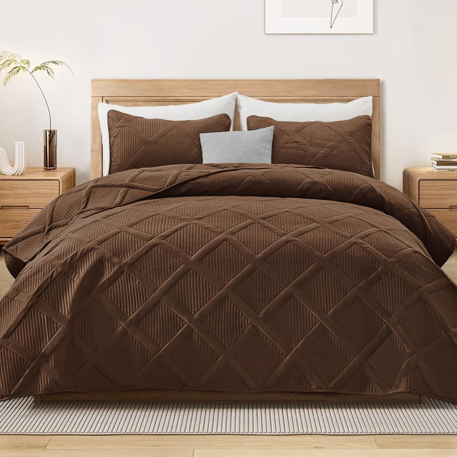 Exclusivo Mezcla King Quilt Set for Modern Bedroom Elegance