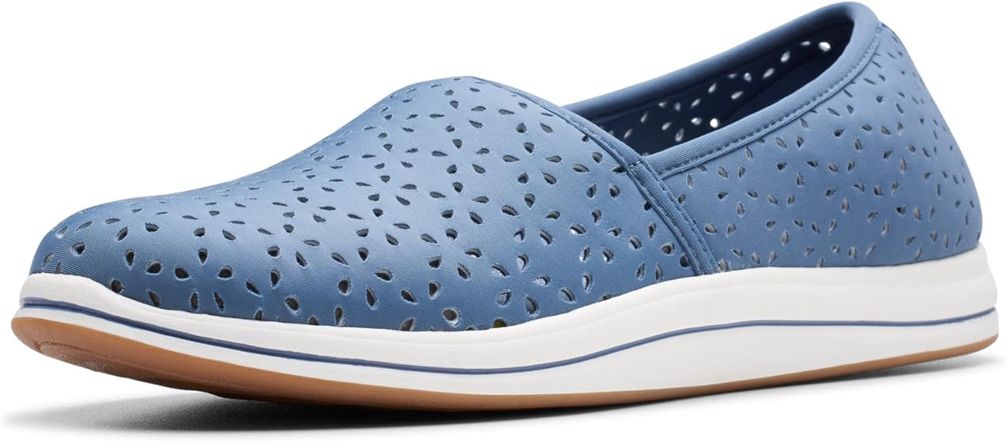 Clarks Women's Breeze Emily Loafers for Ultimate Comfort