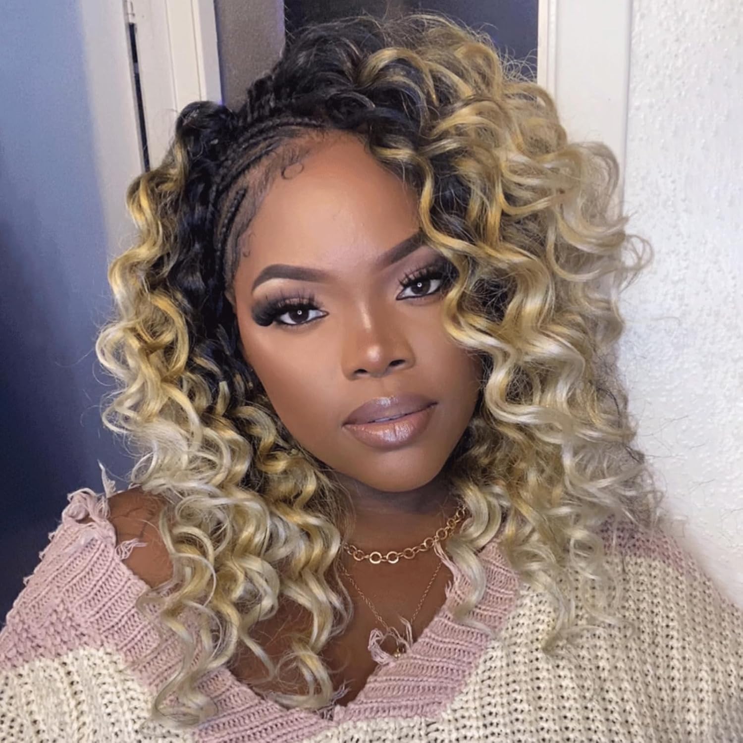 Toyotress Ocean Wave Crochet Hair - Ombre Honey Blonde Style