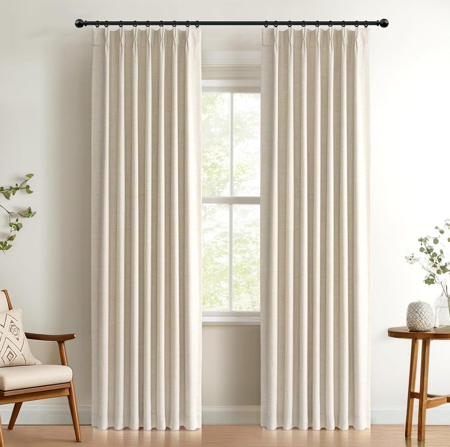 100% Blackout Shield Polyester Pinch Pleated Curtains Set