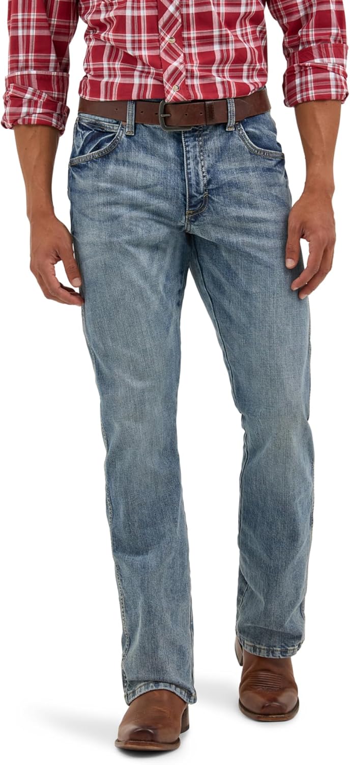 Wrangler Men's Retro Slim Fit Boot Cut Jean for Modern Style